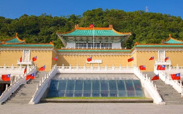 Du Lịch Bảo Tàng Cố Cung nổi tiếng Đài Bắc