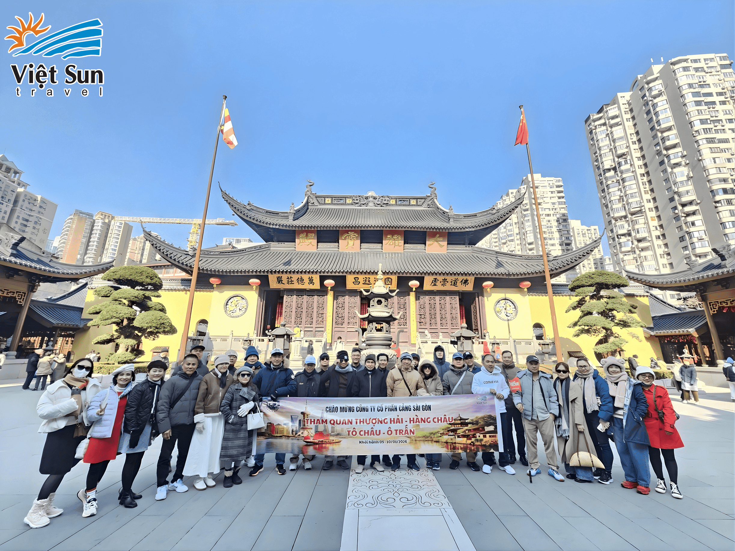 Viếng Chùa Phật Ngọc