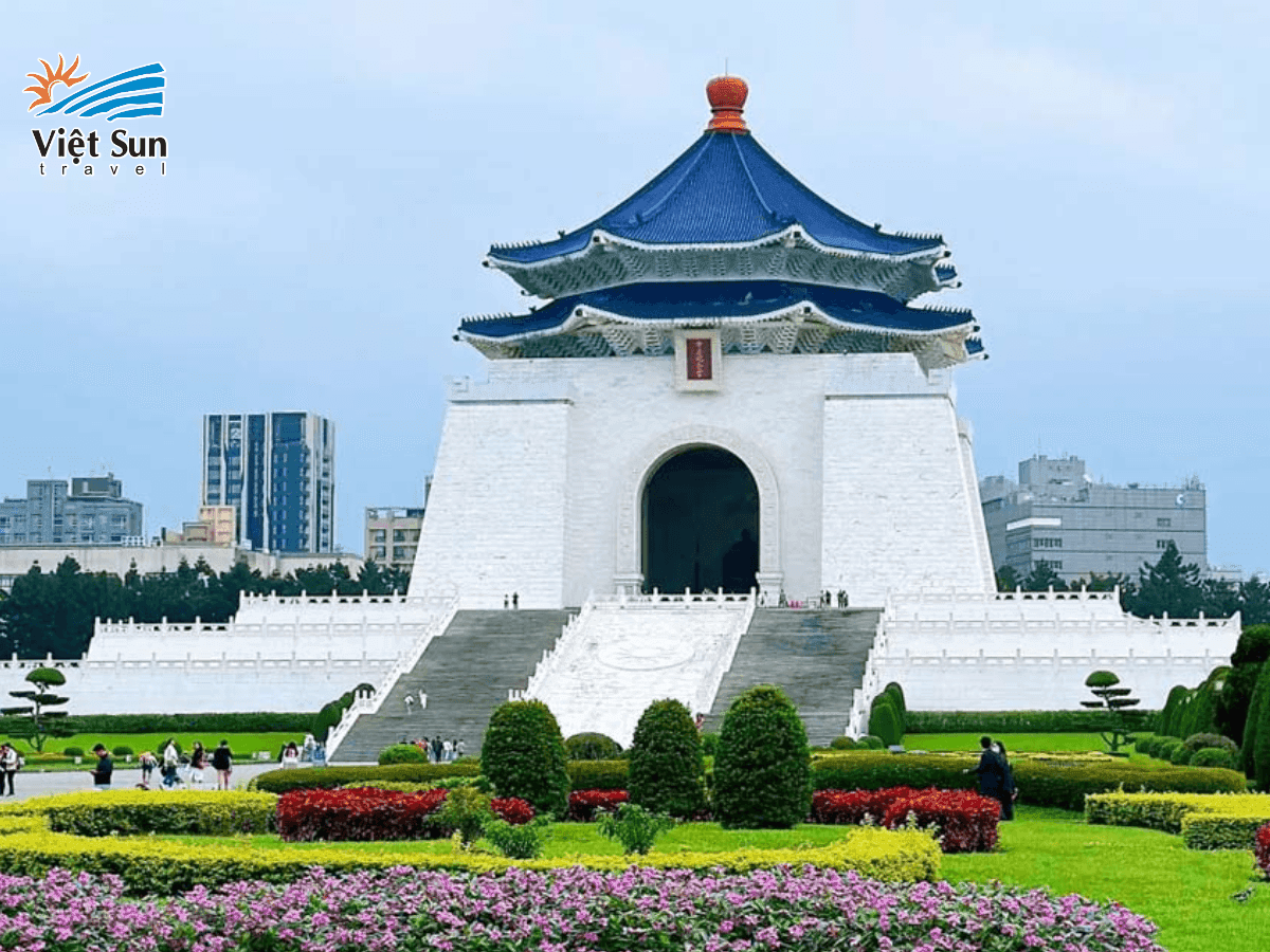 Check in nhà tưởng niệm Tưởng Giới Thạch