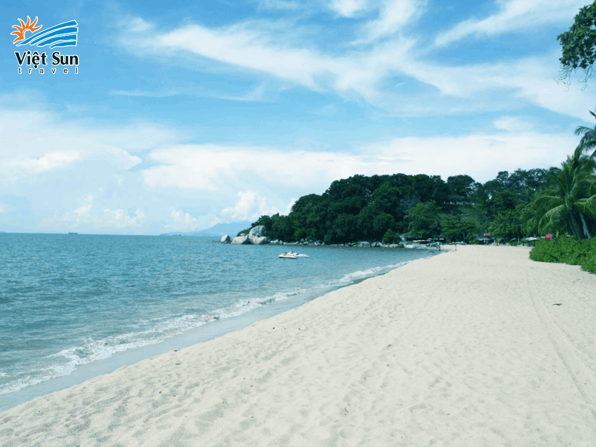 Bãi biển Batu Ferringhi