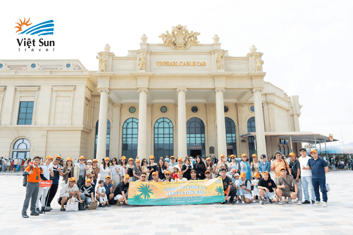 Khách Tour đoàn Viet Sun Nha Trang