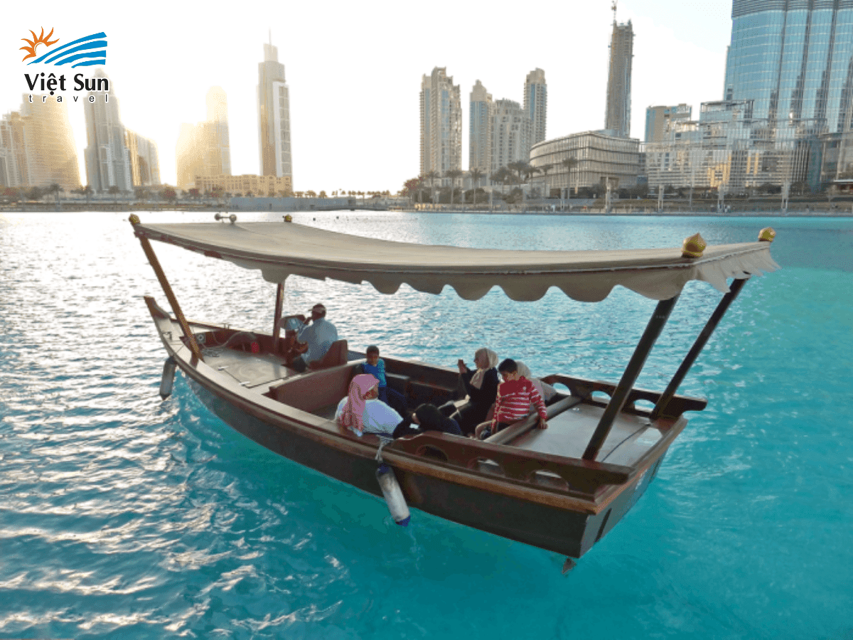 Taxi nước độc đáo tại Dubai