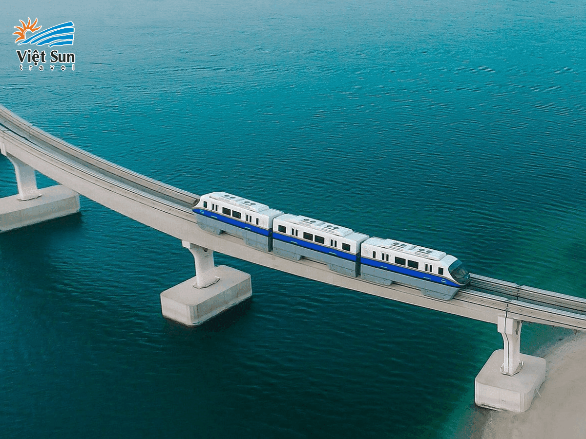 Trải nghiệm Oneway Monorail