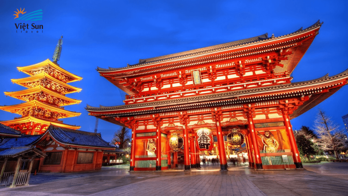 Asakusa Kannon cỏ kính