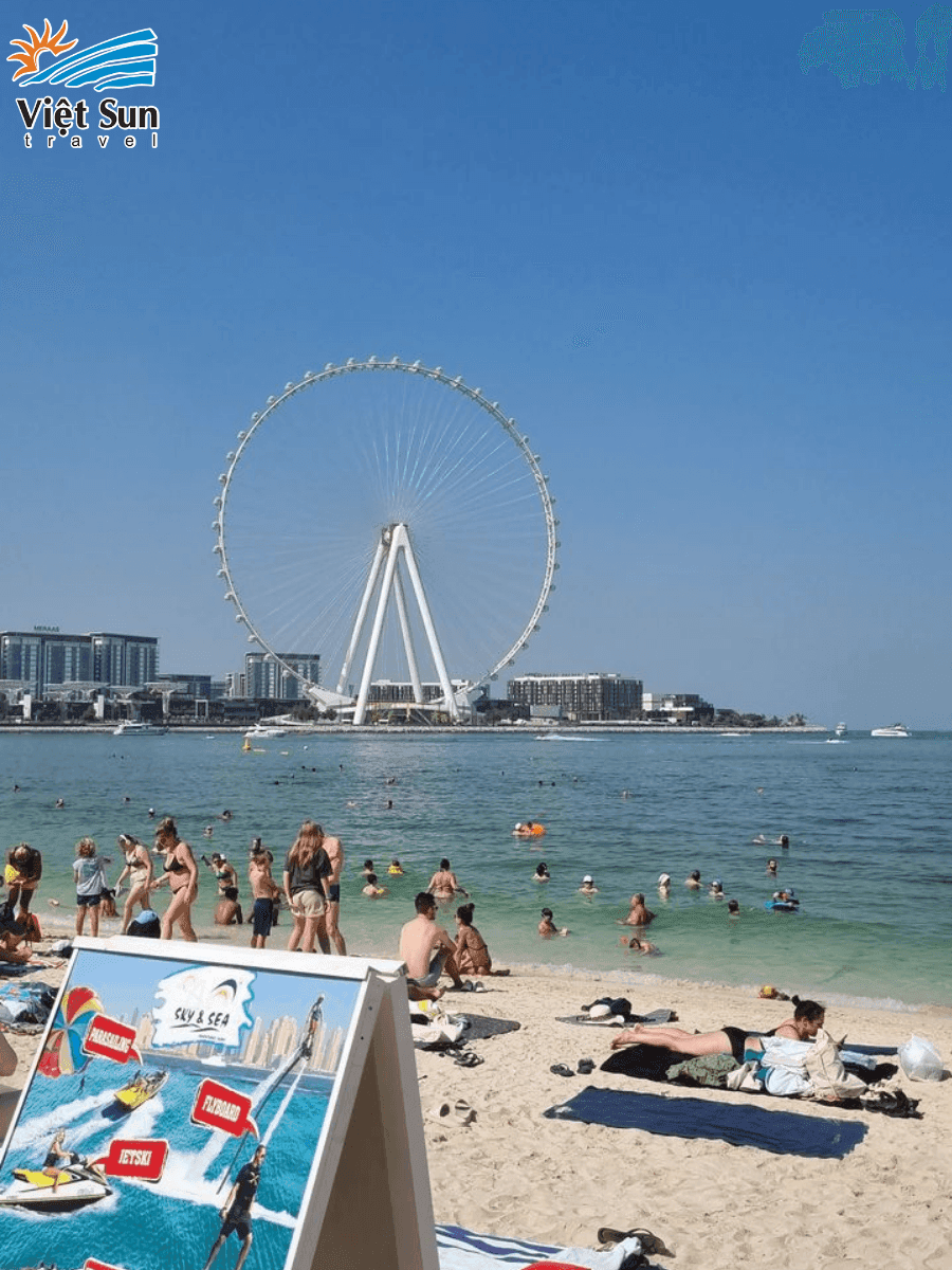Bãi biển ở Abu Dhabi