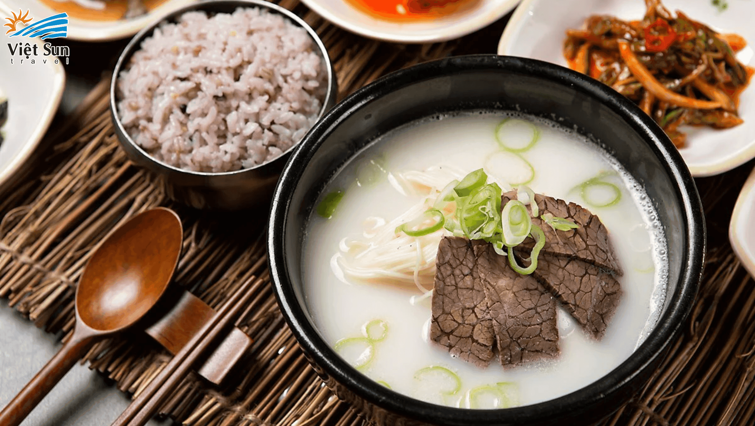 Canh xương bò - Viet Sun Travel