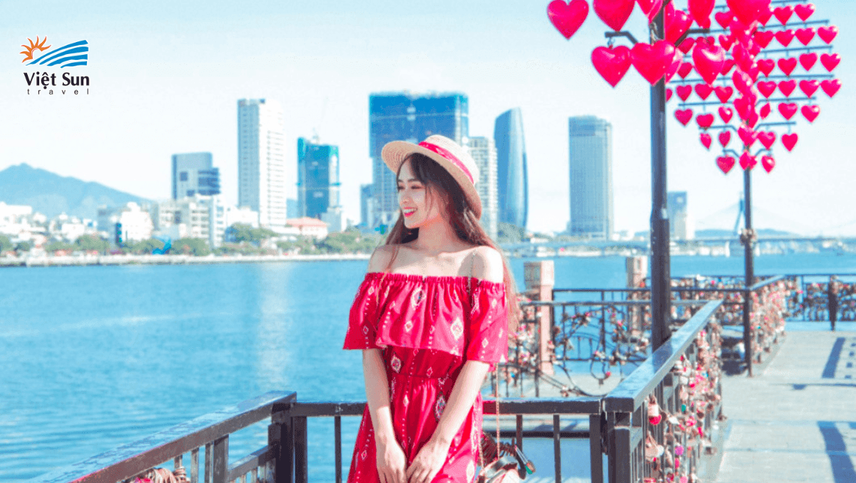 Cầu tình yêu Đà Nẵng