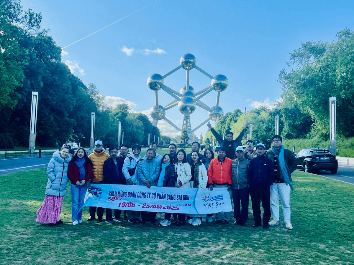 Check in Bỉ trong tour Châu Âu