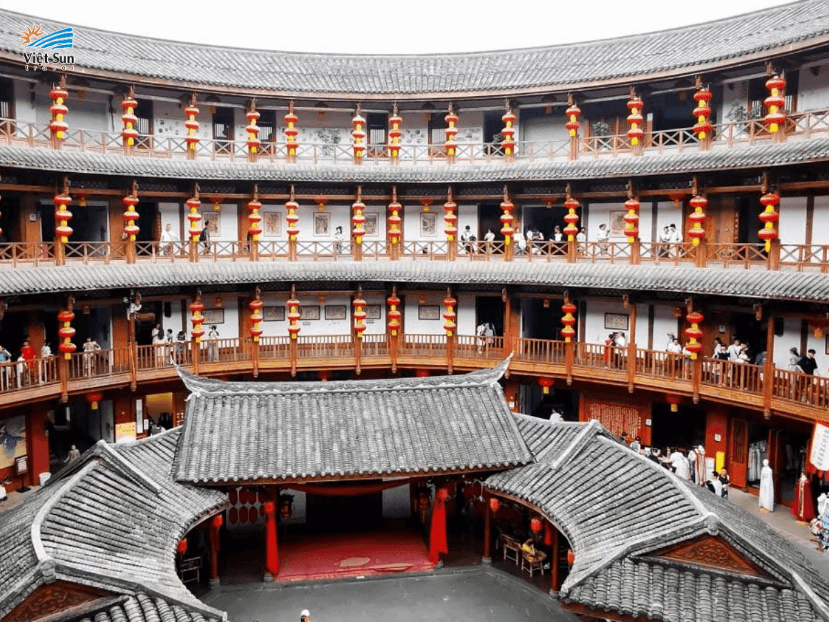 Cổ trấn lạc đới.