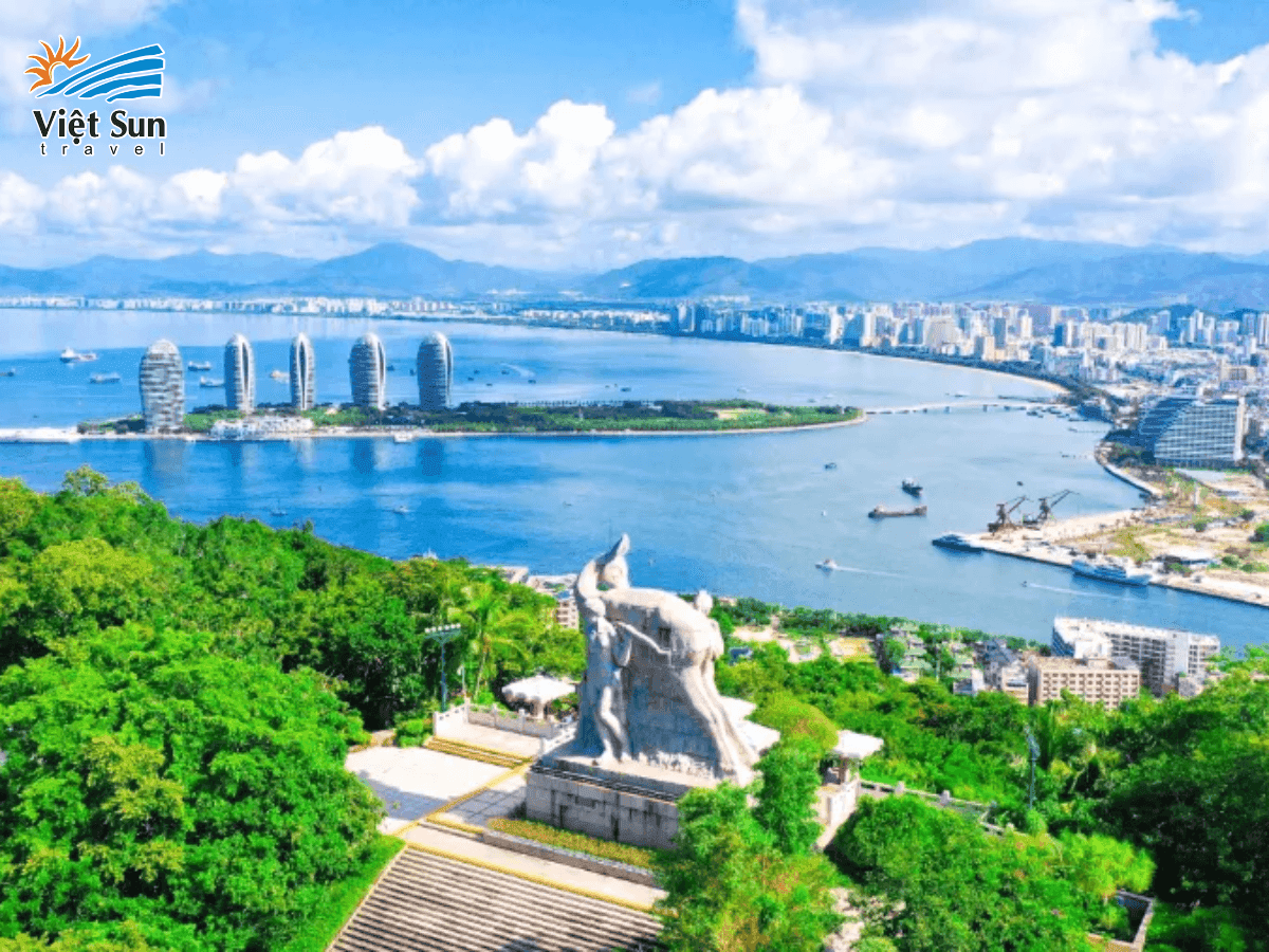 Công viên Hồ Lộc Đỉnh (Luce Memorial Park)