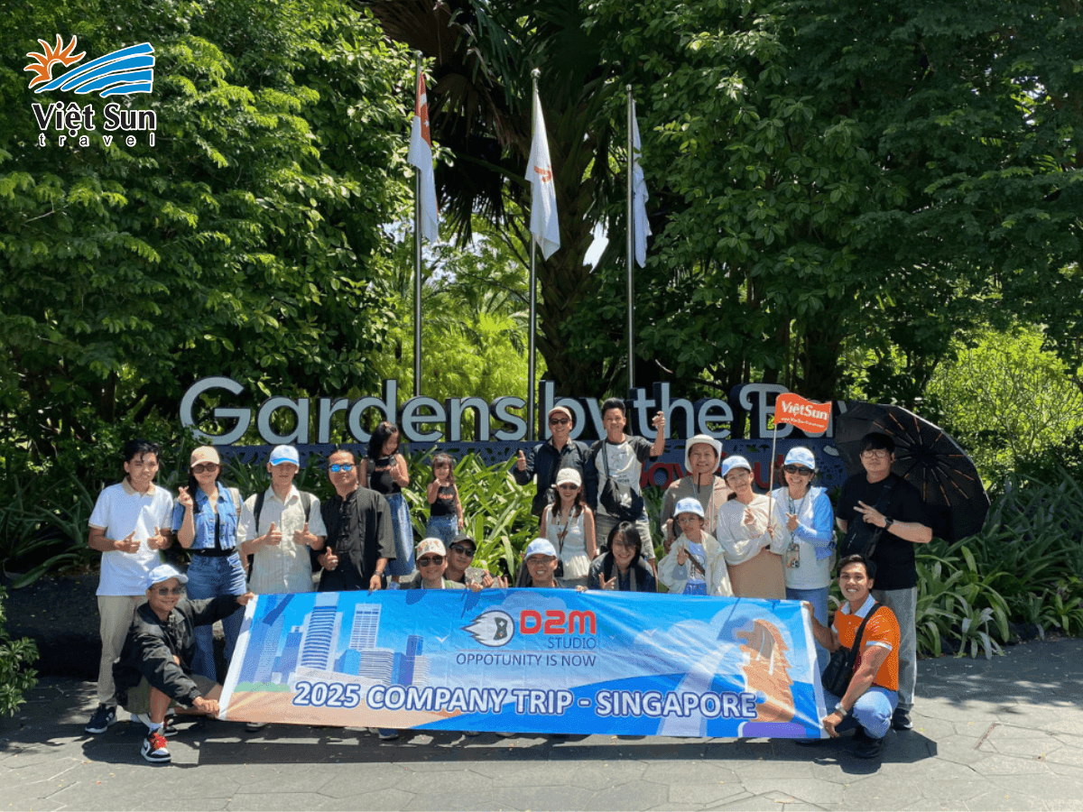 Đoàn khách Viet Sun đến Singapore