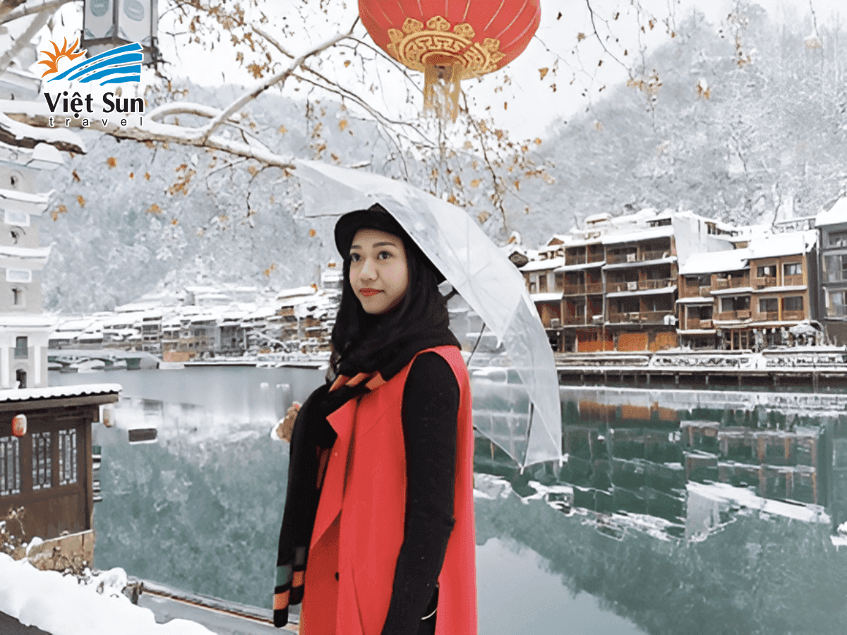 Du lịch Phượng Hoàng Cổ Trấn vào mùa đông