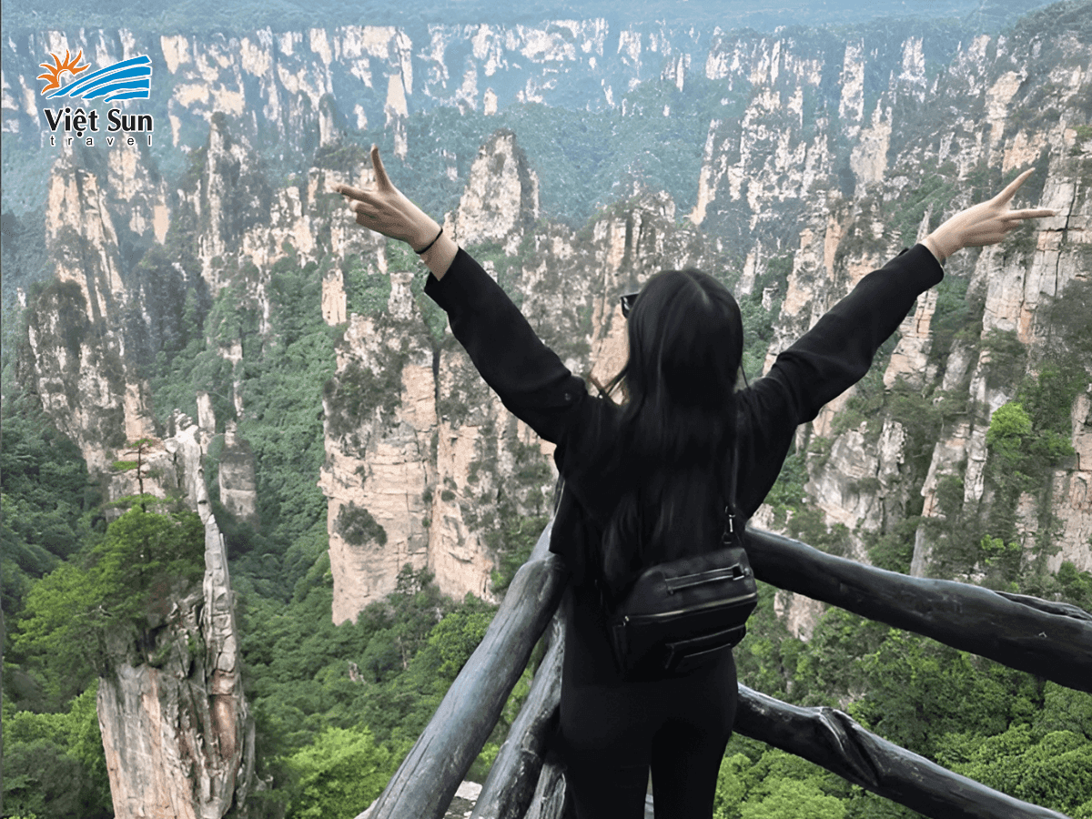 Du lịch Trương Gia Giới vào mùa hè
