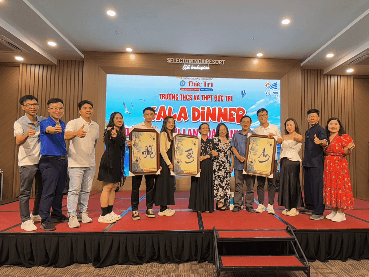 Gala dinner trong tour Cam Ranh