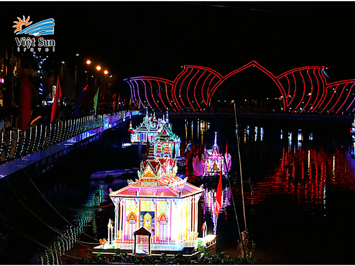 Hoa đăng thả trên sông Maspero