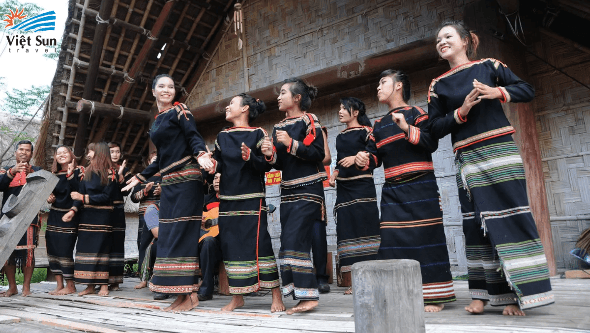 Khám phá văn hóa dân tộc Ê Đê