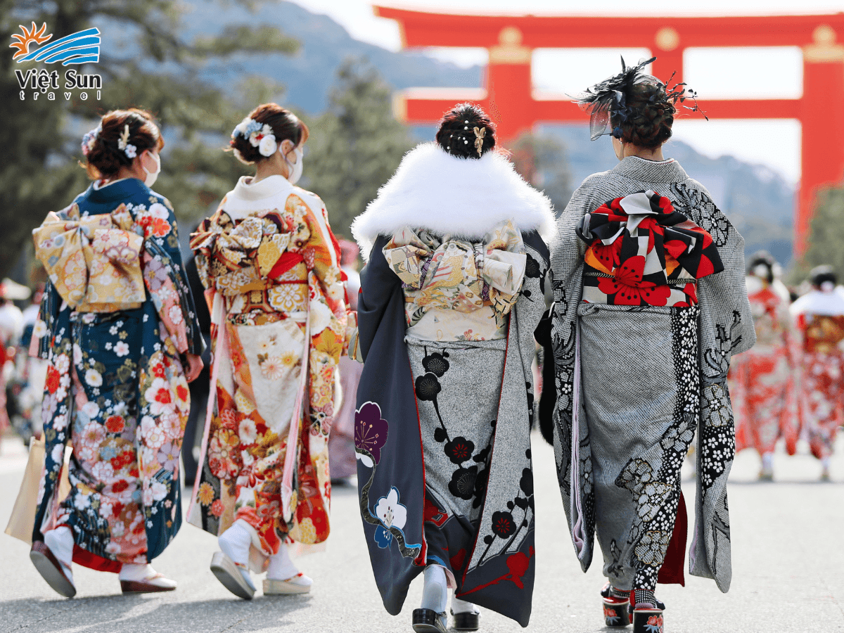 Kimono là quốc phục của xứ sở Phù Tang.png