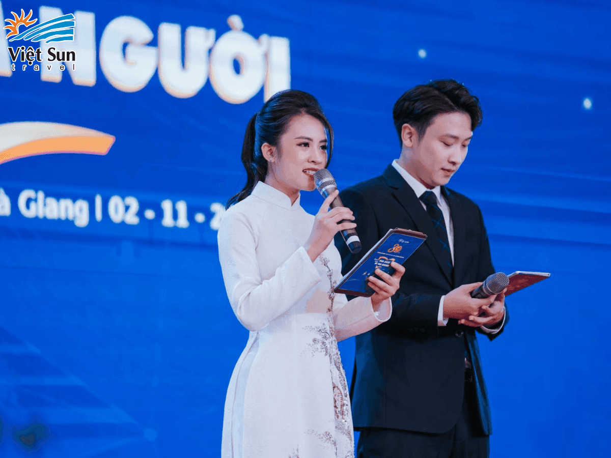 MC dẫn các chương trình sự kiện, gala dinner