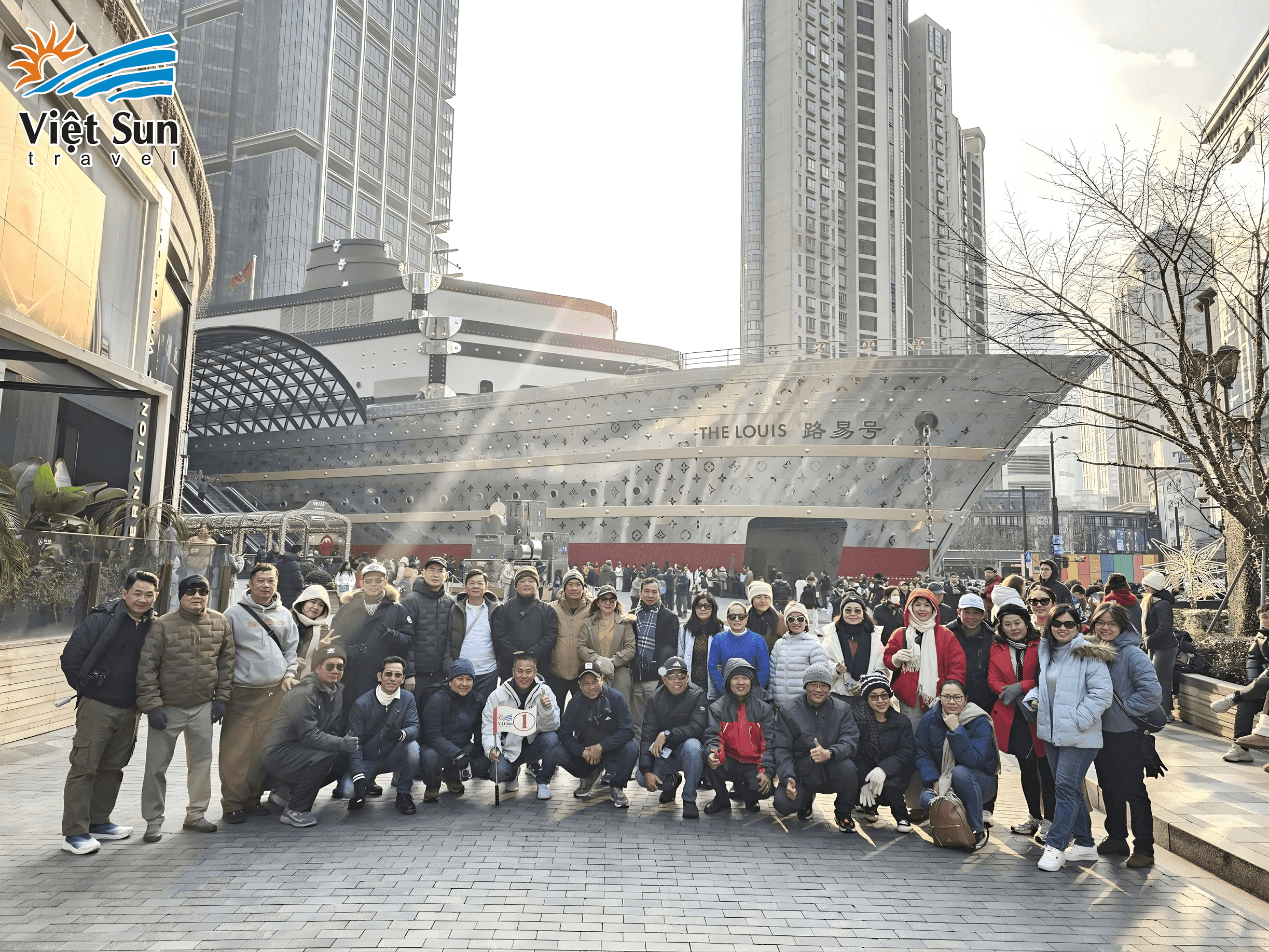 Mua sắm tại khu thương mại Nam Kinh