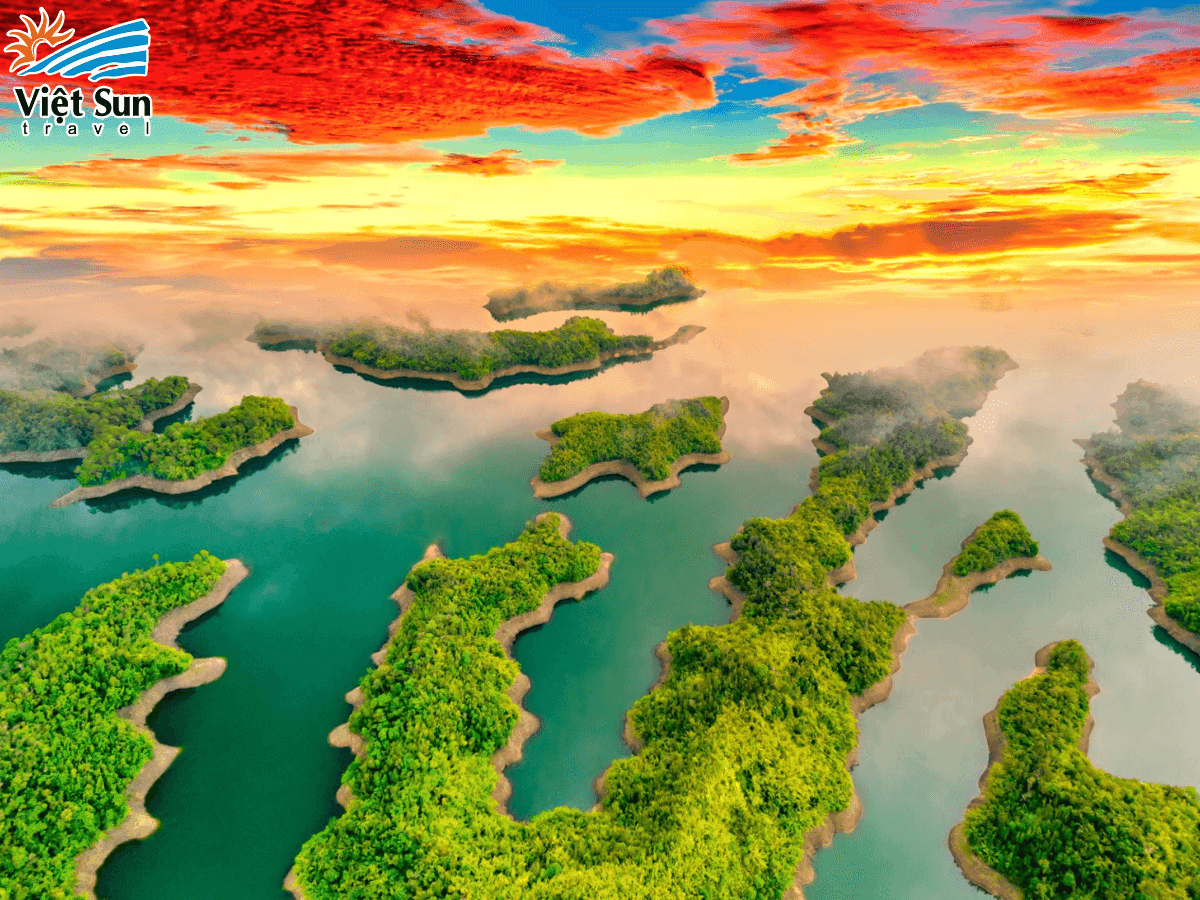 Ngắm hoàng hôn tại Hồ Tà Đùng Lâm Đồng