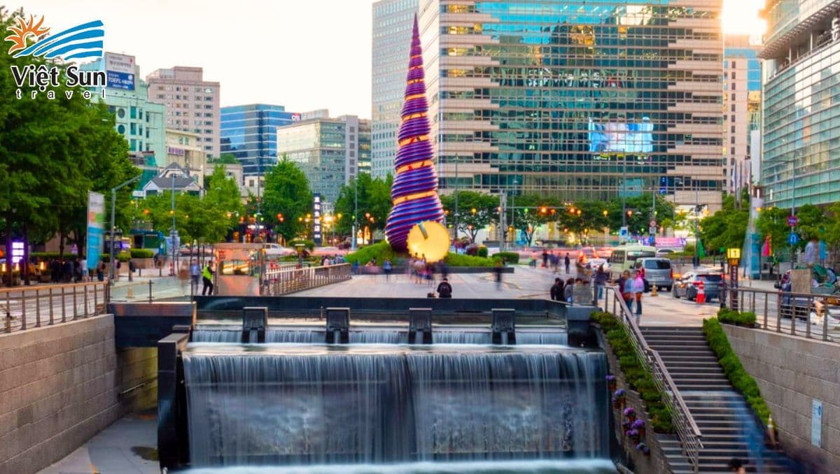 Suối Choenggyechon mùa xuân hàn quốc