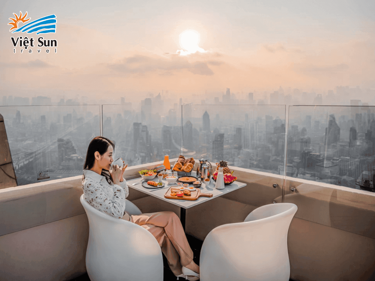 THƯỞNG THỨC ẨM THỰC VỪA NGẮM THÀNH PHỐ