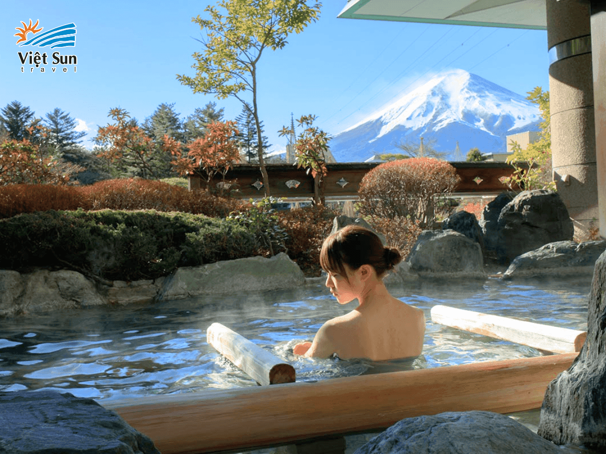 Thư giãn sau trượt tuyết tại Fujiyama Onsen