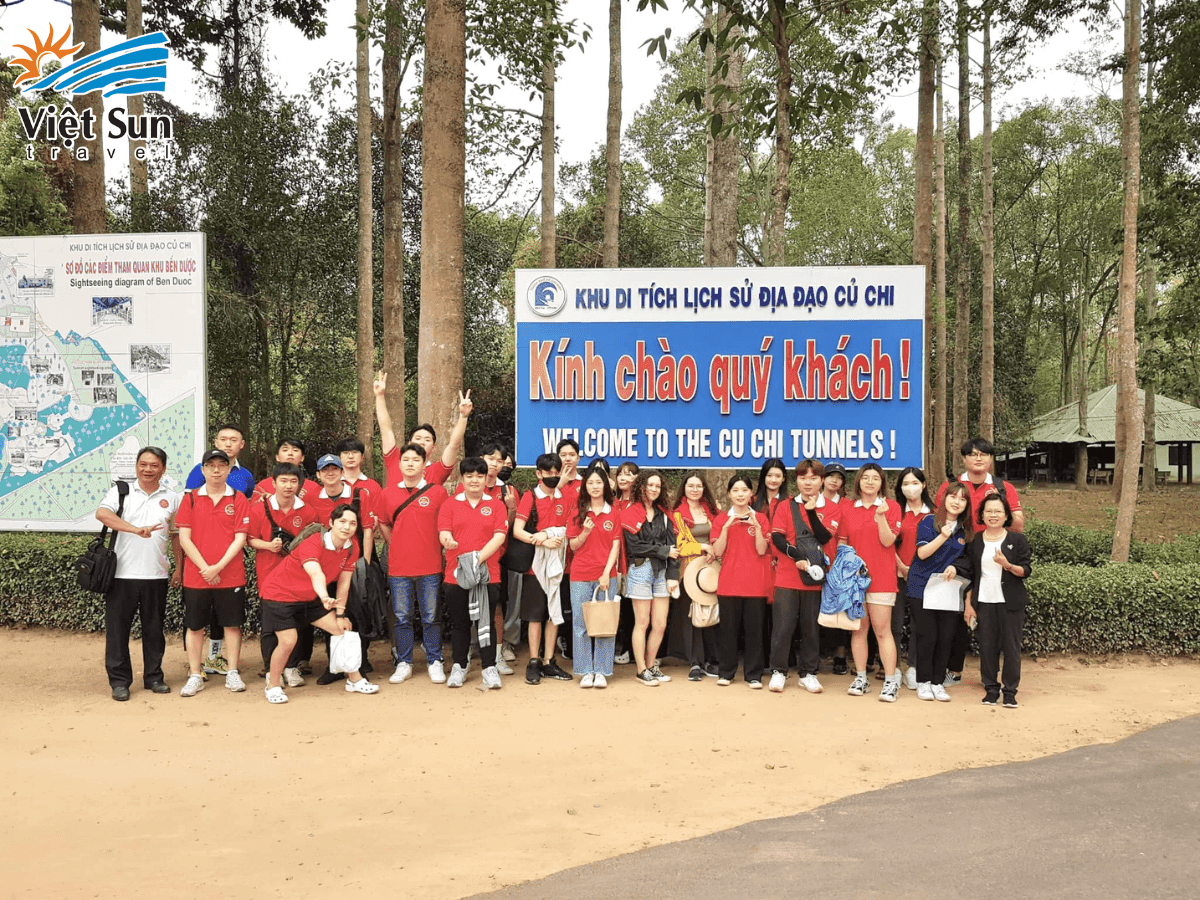 Tour tìm hiểu lịch sử Địa Đạo Củ Chi