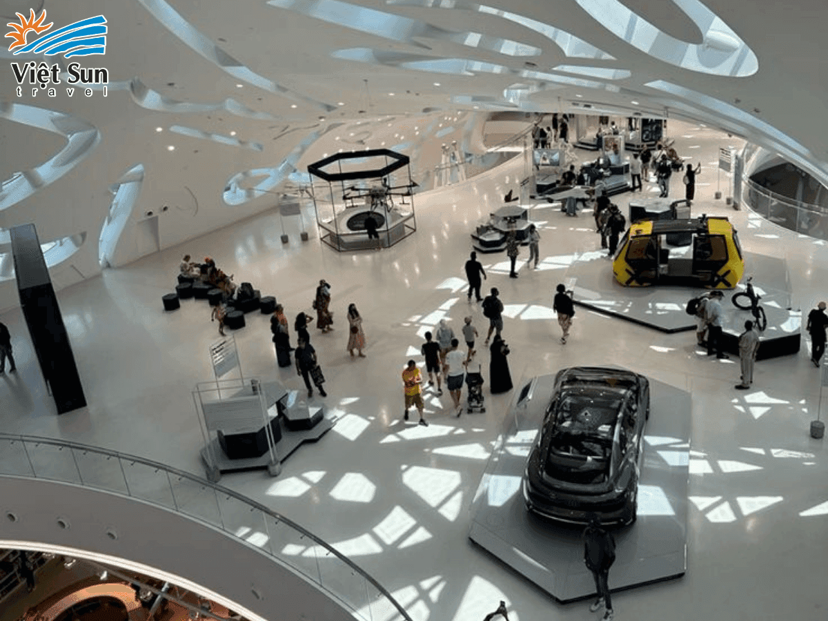 Bên trong bảo tàng tương lai Dubai