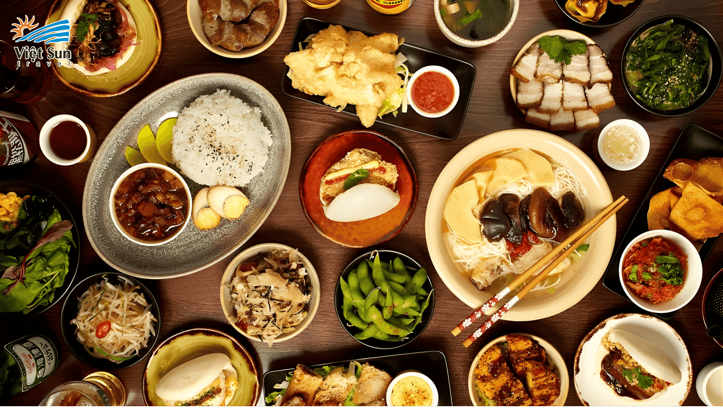 Bàn ăn truyền thống Bắc Kinh.png