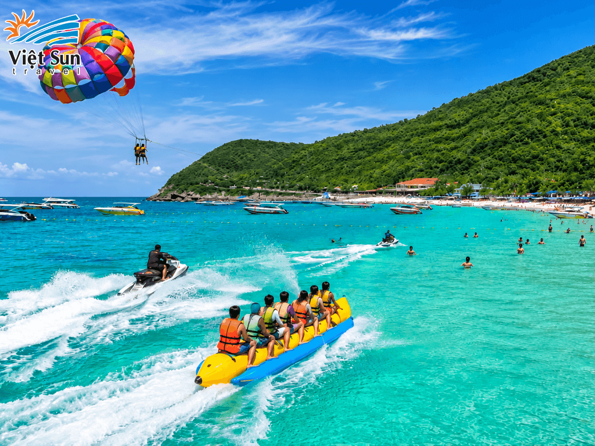 Các hoạt động vui chơi trên biển tại Đảo Coral.png