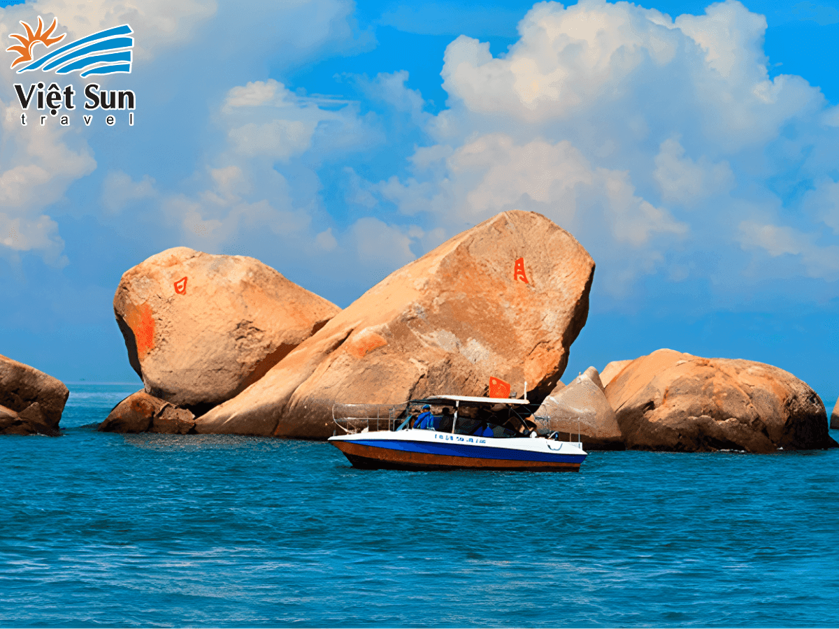 Chiêm ngưỡng Thiên Nhai Hải Giác trong hành trình 5N4Đ