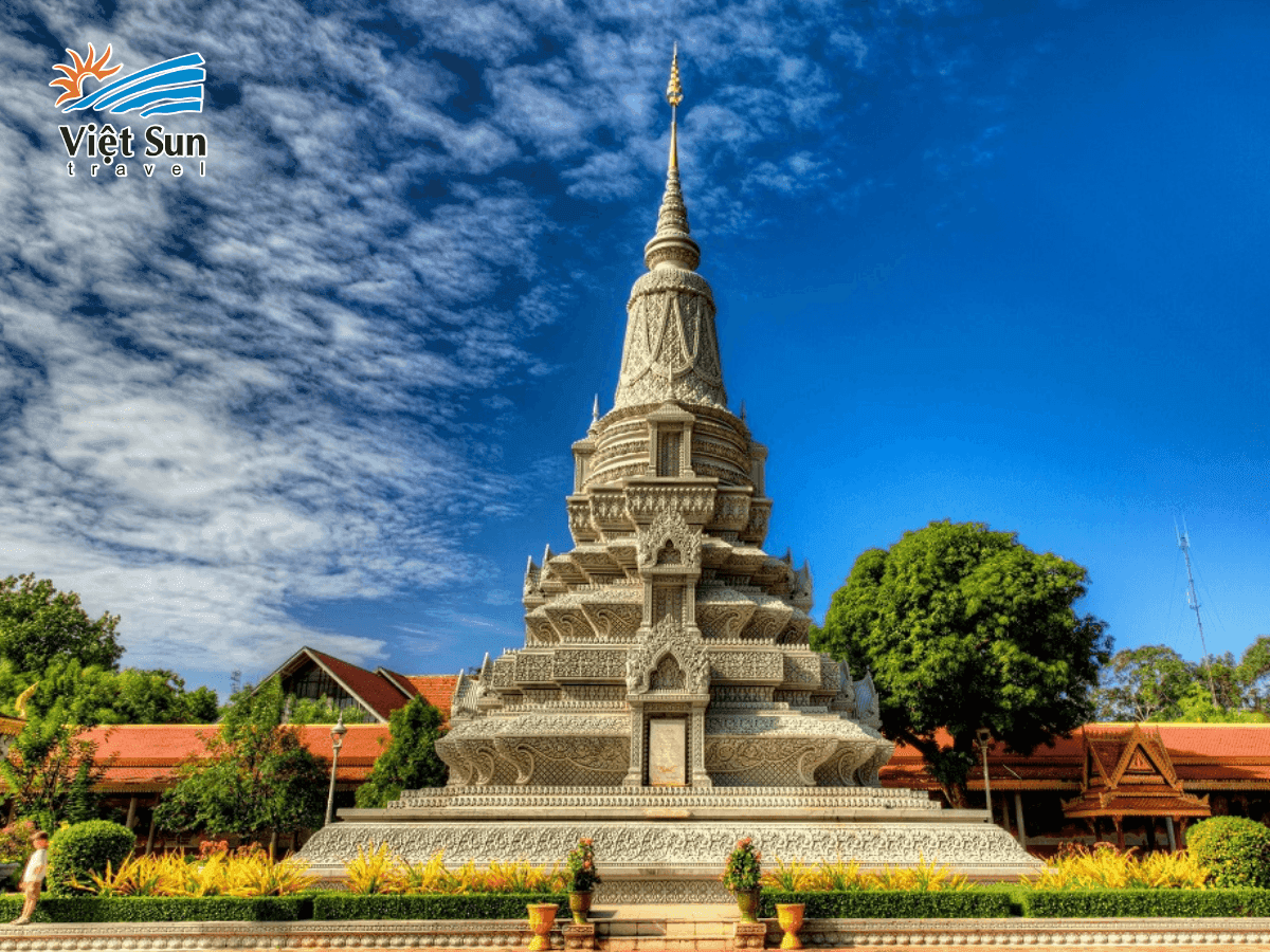 Chùa Bạc, biểu tượng tâm linh nổi bật của Phnom Penh