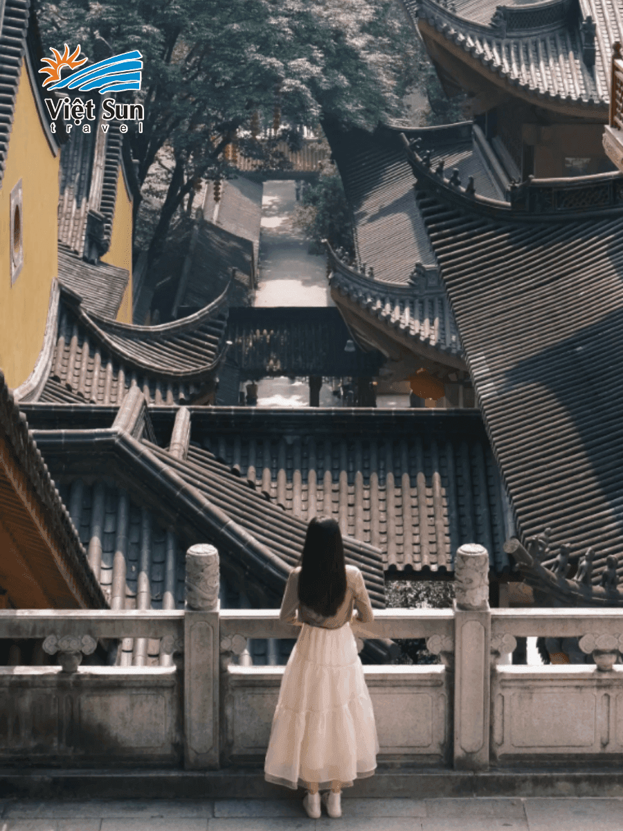 Chùa Linh Ẩn – nơi núi rừng lặng yên và tâm hồn tìm được an trú