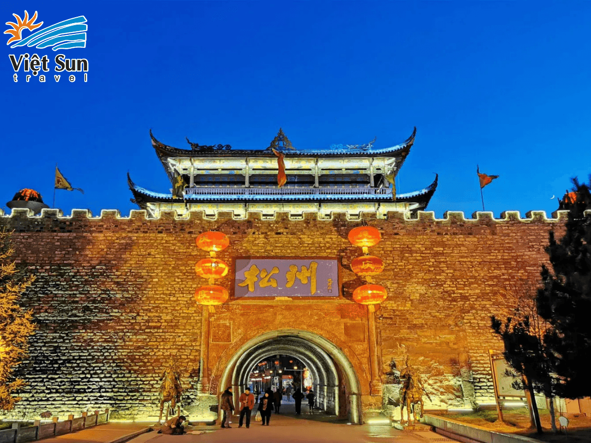 Cổ trấn Tùng Phan