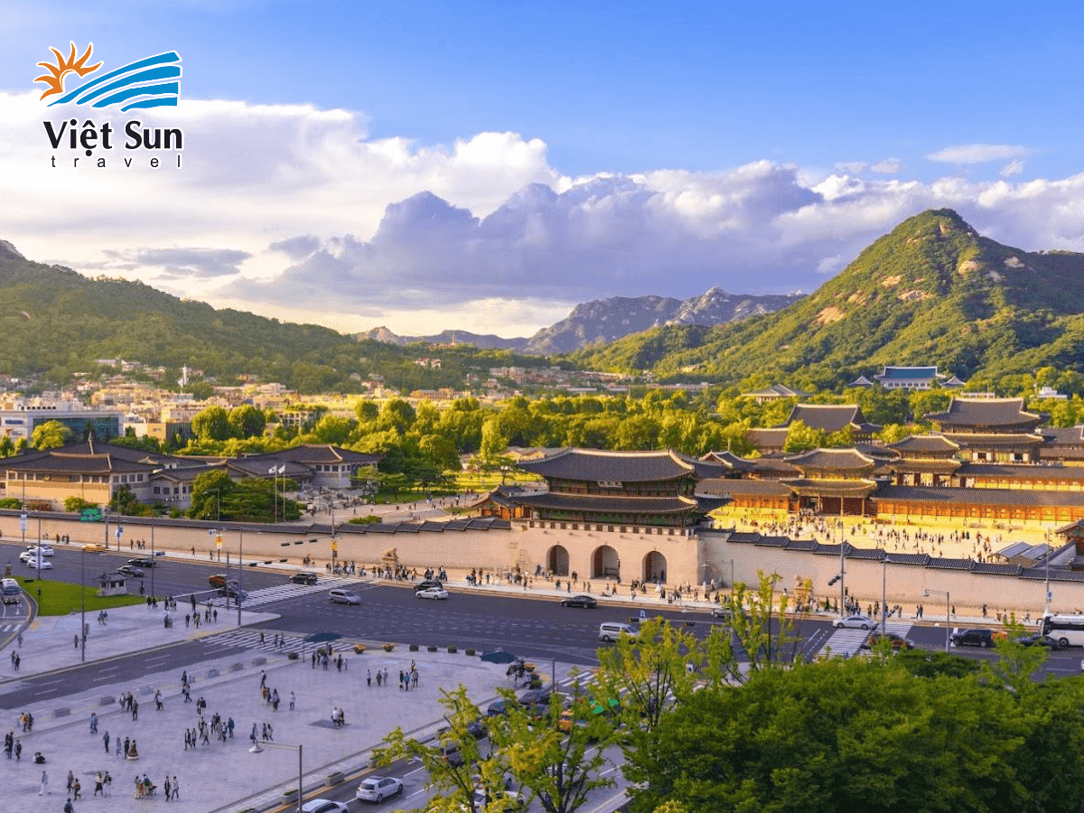 Cung điện Gyeongbokgung toại lạc giữa Seoul tấp nập