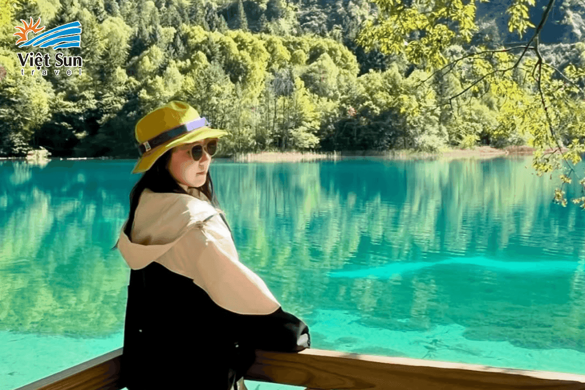 Cửu Trại Câu, vẻ đẹp thiên nhiên rực rỡ không thể bỏ lỡ