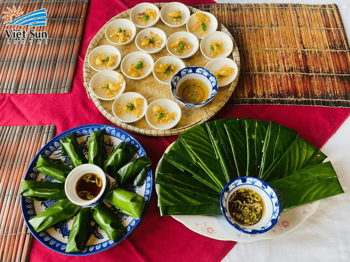 Đặc sản xứ Huế (Bánh bèo, lọc, nậm, khoái,...)