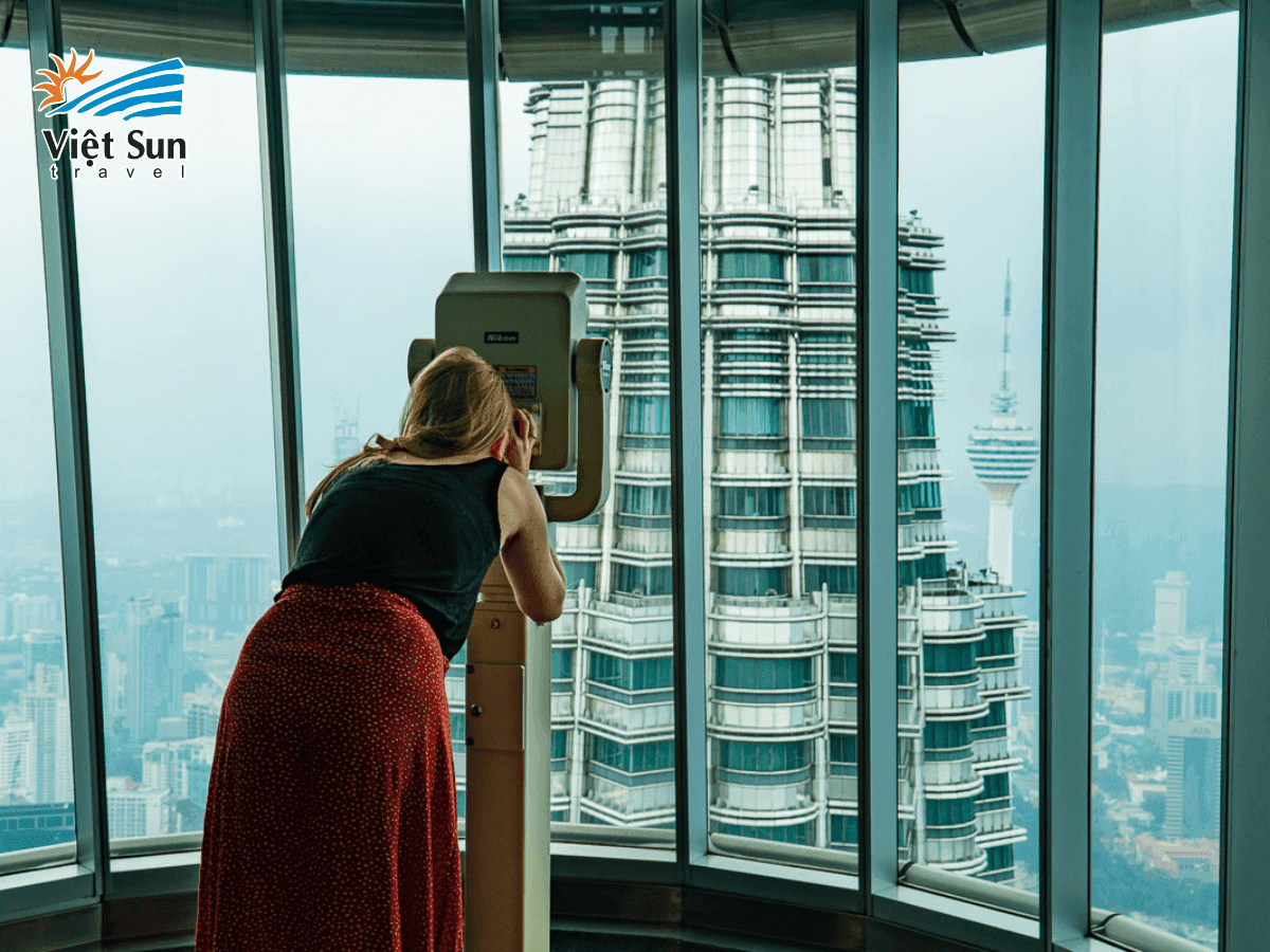 Đài quan sát Tháp đôi Petronas - Chiêm ngưỡng toàn cảnh thành phố Kuala Lumpur