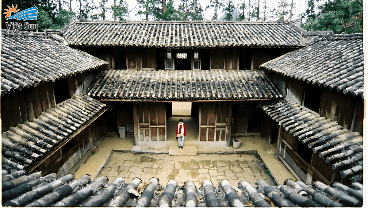 Dinh Vua Mèo - Vương Chính Đức