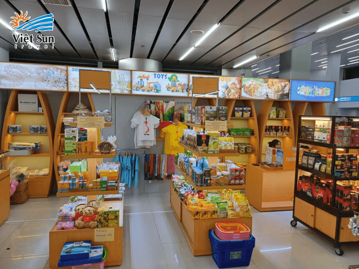 Đồ điện tử và quà lưu niệm đặc trưng Hàn Quốc tại Shilla Duty Free