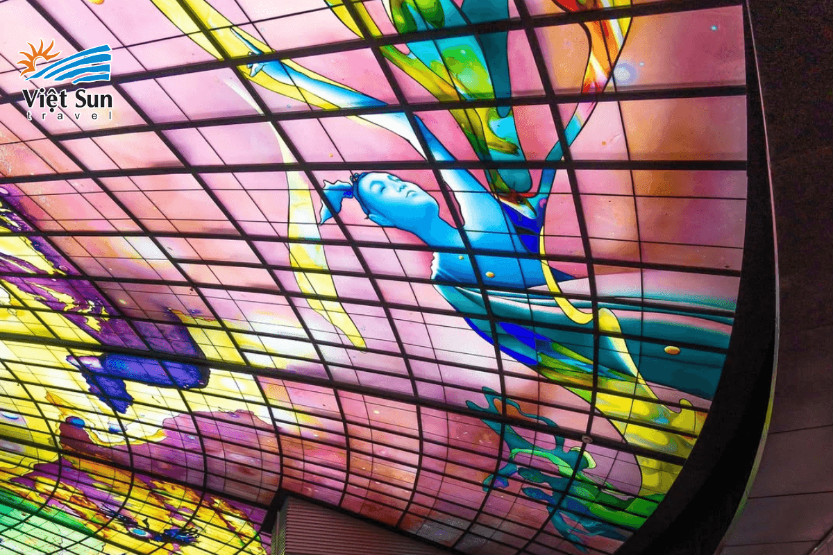 Dome of Light – vòm kính nghệ thuật đầy sắc màu tại ga Formosa Boulevard.