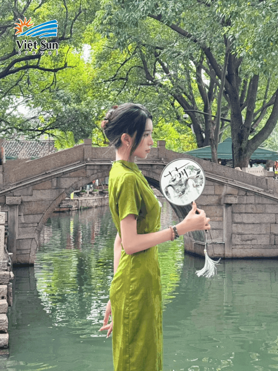 Du lịch Tô Châu – Chạm tay vào vẻ đẹp tĩnh lặng của cổ trấn Đồng Lý