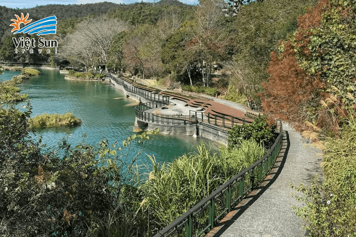 Đường ven hồ Nhật Nguyệt – cung đường đạp xe lý tưởng