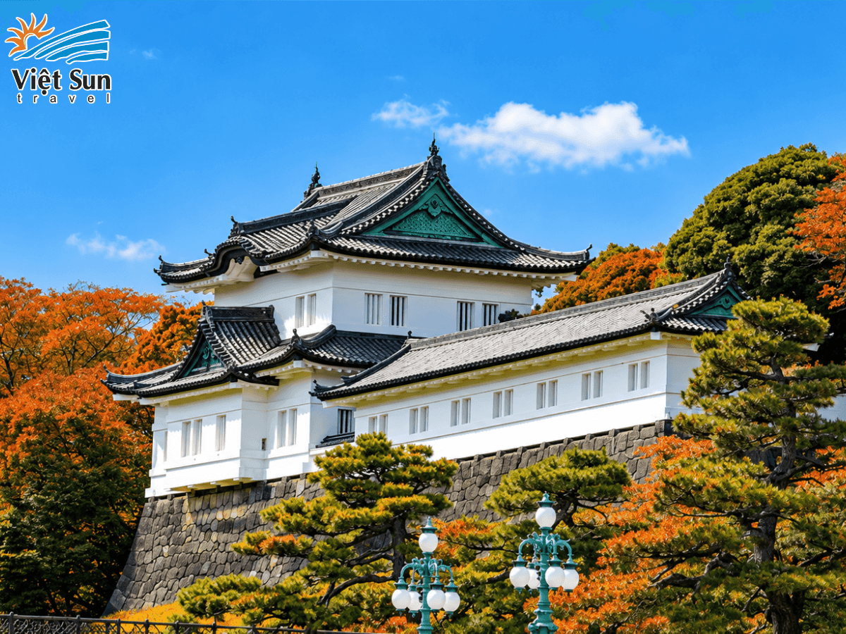Góc Check-in Hoàng Cung Tokyo kết hợp với kiến trúc