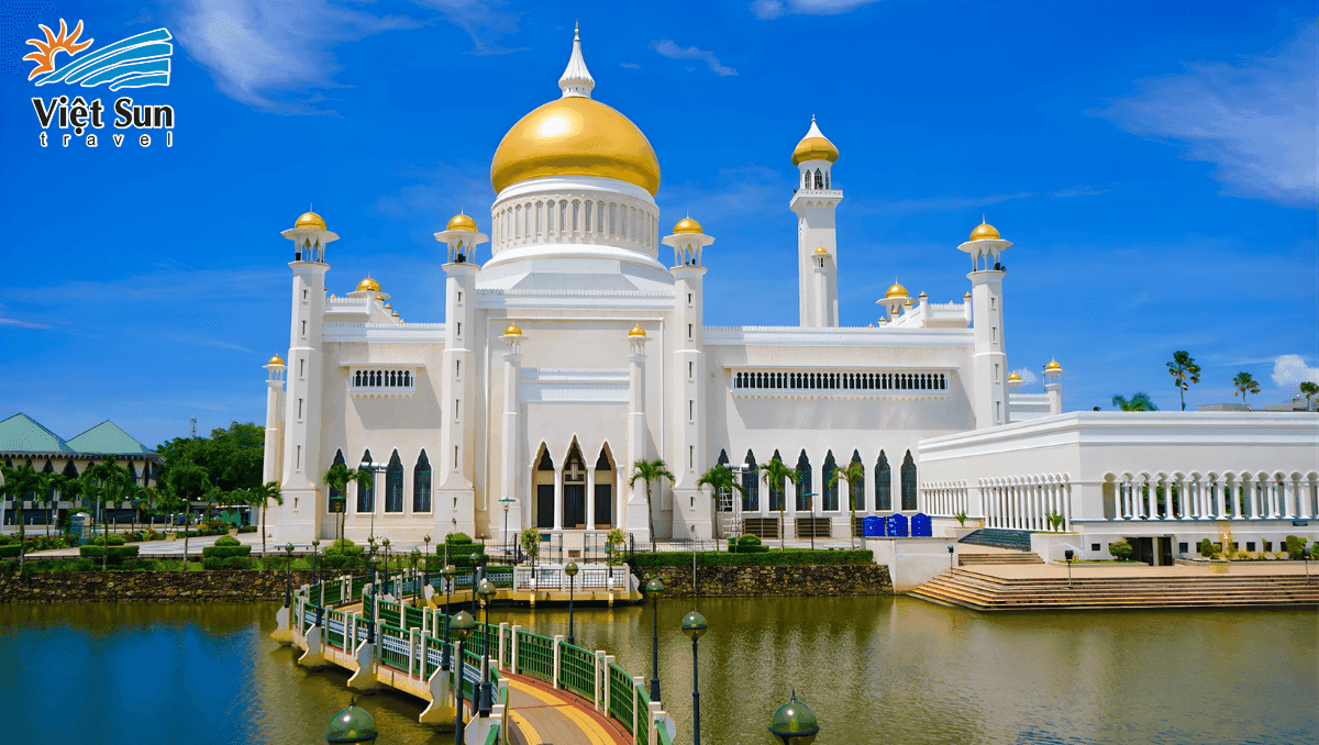 Hoàng cung Istana Nurul Iman điểm đến không thể bỏ lỡ tại Brunei - Viet Sun Travel