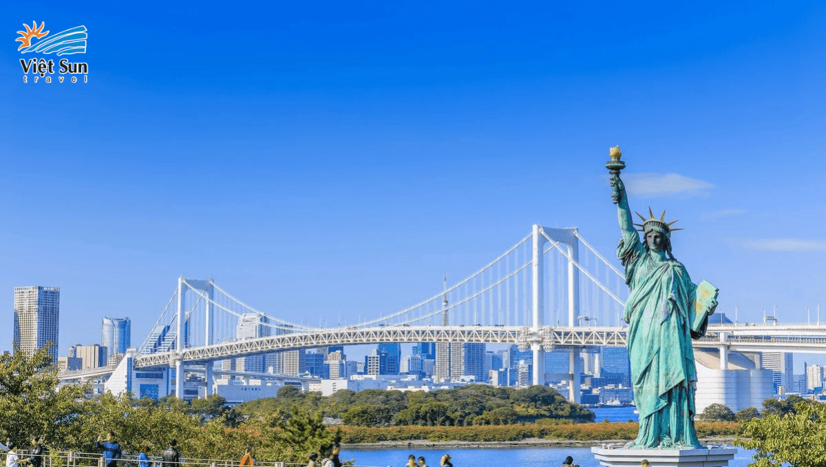 Hòn đảo nhân tạo Odaiba Nhật Bản Viet Sun