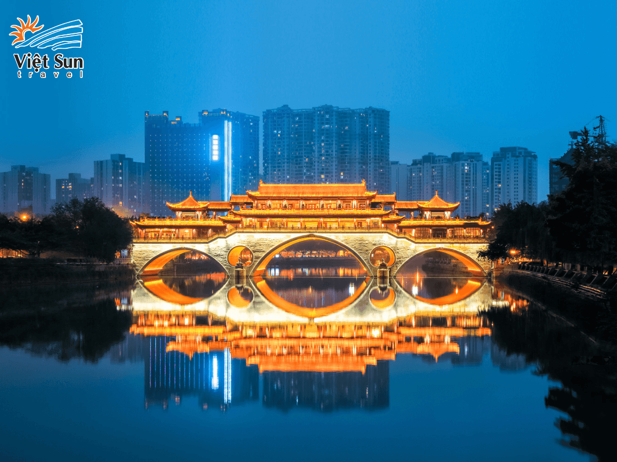 Khung cảnh hùng vĩ của tỉnh Tứ Xuyên – Địa điểm du lịch hấp dẫn