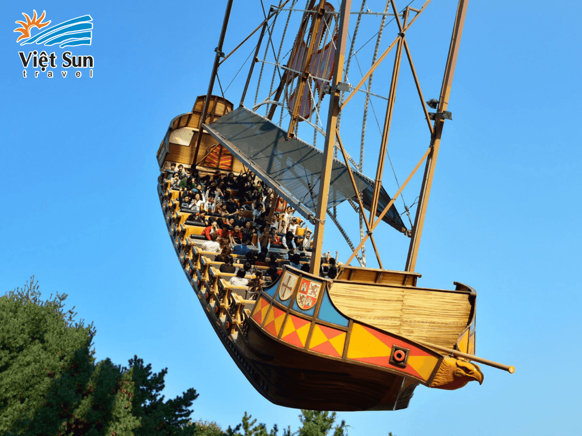 Khung cảnh sôi động và hấp dẫn tại công viên Everland, Hàn Quốc