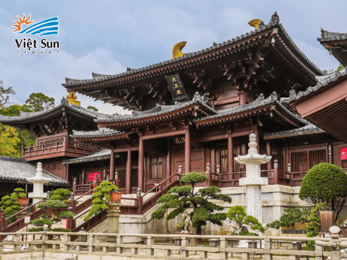 Kiến trúc chùa gỗ cổ điển – biểu tượng của sự tĩnh lặng và thanh cao giữa lòng đô thị hiện đại